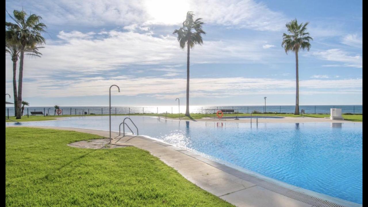 Mi Capricho A17 Beachfront Apartment La Cala De Mijas Zewnętrze zdjęcie