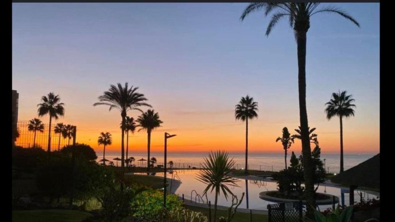 Mi Capricho A17 Beachfront Apartment La Cala De Mijas Zewnętrze zdjęcie