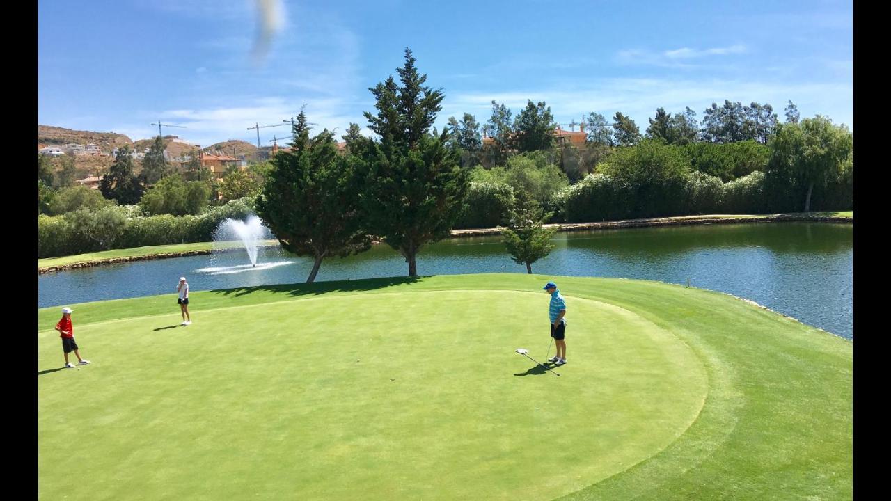 Mi Capricho A17 Beachfront Apartment La Cala De Mijas Zewnętrze zdjęcie