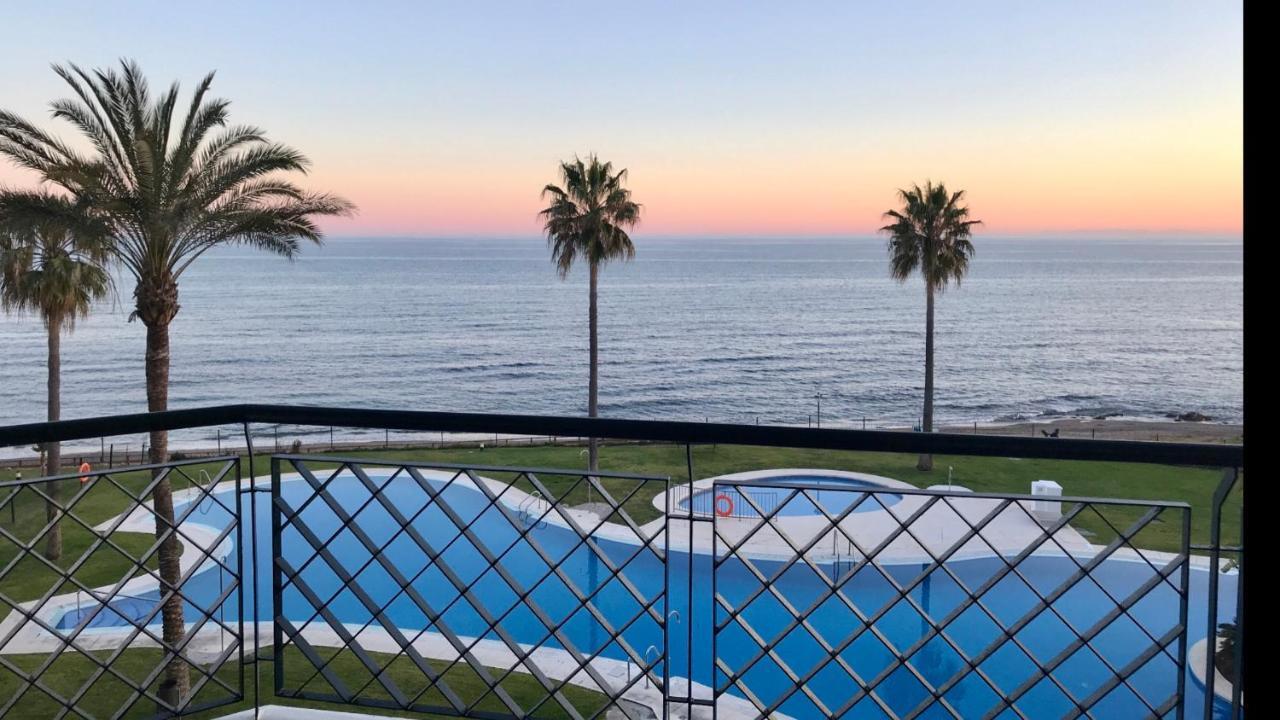 Mi Capricho A17 Beachfront Apartment La Cala De Mijas Zewnętrze zdjęcie